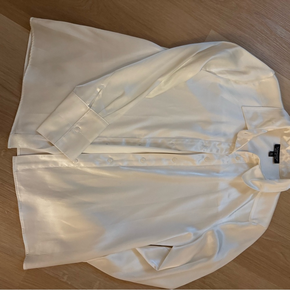 Topshop Women satin ivory Dress Shirt